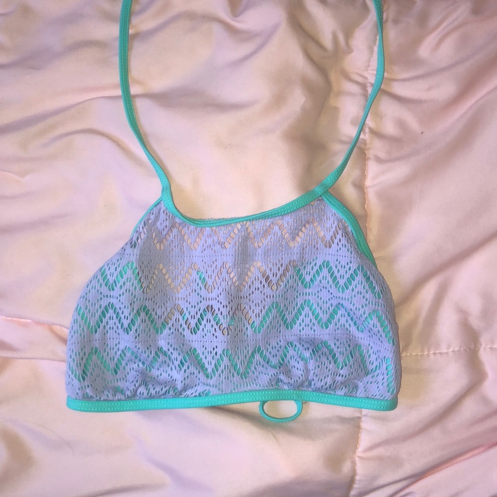 Teens lace bathing suit top